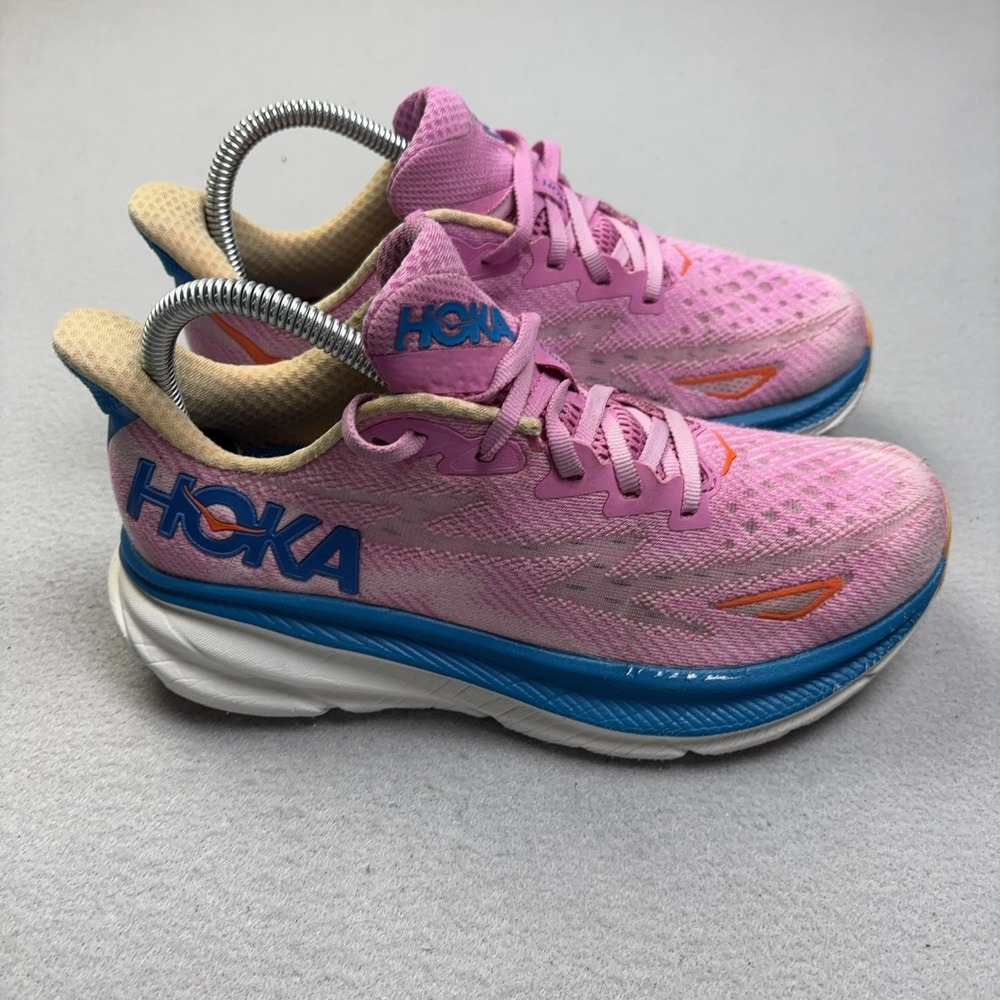 Hoka One One Clifton 9 Shoes Womens Size 6.5 Pink Running Sneakers 1127896 CSLC